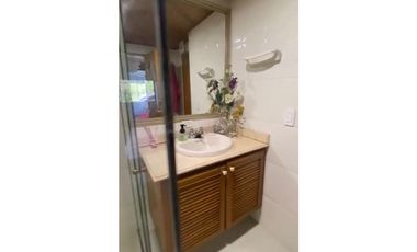 VENTA CASA CON LINDO JARDIN - EL POBLADO