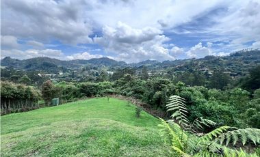 VENTA DE HERMOSA CASA EN MARJULIA EL RETIRO ANTIOQUIA
