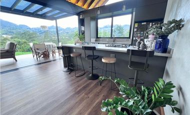 VENTA DE HERMOSA CASA EN MARJULIA EL RETIRO ANTIOQUIA