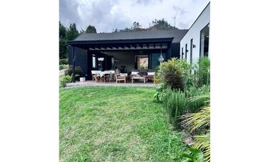 VENTA DE HERMOSA CASA EN MARJULIA EL RETIRO ANTIOQUIA