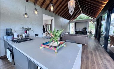 VENTA DE HERMOSA CASA EN MARJULIA EL RETIRO ANTIOQUIA