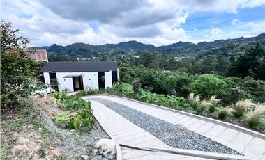 VENTA DE HERMOSA CASA EN MARJULIA EL RETIRO ANTIOQUIA