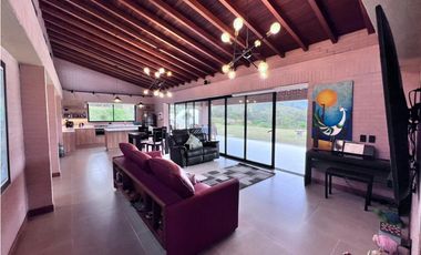 VENTA DE CASA CAMPESTRE EN LA CEJA ANTIOQUIA