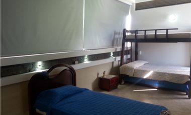 VENTA -PERMUTA DE MODERNA FINCA EN SANTAFE DE ANTIOQUIA EN PARCELACIÓN