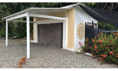 VENTA -PERMUTA DE MODERNA FINCA EN SANTAFE DE ANTIOQUIA EN PARCELACIÓN