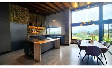VENTA CASA CAMPESTRE EN EL YARUMO - LA CEJA