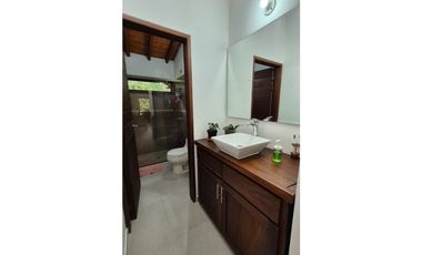 VENTA DE FINCA CAMPESTRE EN EL RETIRO- VEREDA PANTANILLO CON COLEGA