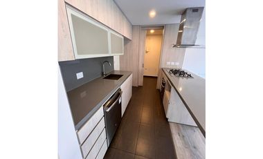 VENTA APARTAMENTO EN ALTOS DEL POBLADO CON COLEGA