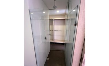 VENTA APARTAMENTO EN ALTOS DEL POBLADO CON COLEGA