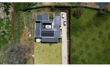 VENTA DE CASA CAMPESTRE EN EL SECTOR EL YARUMO- LA CEJA