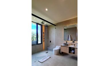 VENTA DE CASA CAMPESTRE EN EL SECTOR EL YARUMO- LA CEJA