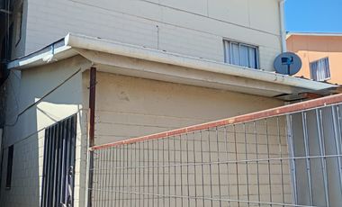 DÚPLEX CON LOCAL EN SAN FRANCISCO DE MOSTAZAL