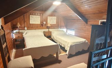 CASA FAMILIAR 4D 5B CON PISCINA EN CLUB DE GOLF