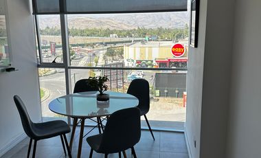 OFICINA HABILITADA CON AIRE ESTACIONAMIENTO  INCLUIDO