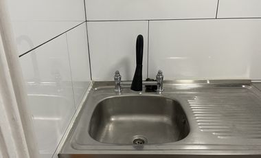 Oficina de 16 m2, 1 privado 1 baño, excelente ubicación