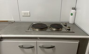 Oficina de 16 m2, 1 privado 1 baño, excelente ubicación