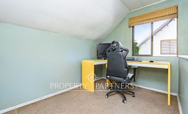 Venta de casa en Peñalolén, Condominio El Olmo, con acceso controlado