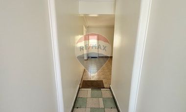 LUMINOSA CASA REMODELADA  USO COMERCIAL - RECOLETA