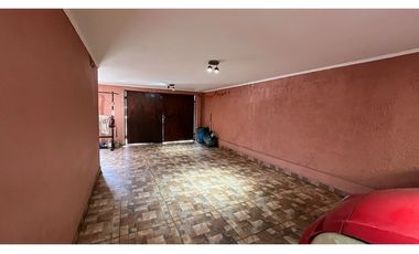 EN VENTA AMPLIA CASA SECTOR NORTE