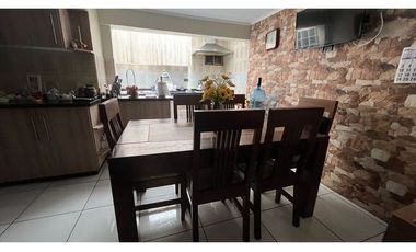 EN VENTA AMPLIA CASA SECTOR NORTE