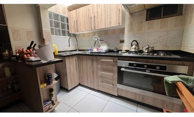 EN VENTA AMPLIA CASA SECTOR NORTE