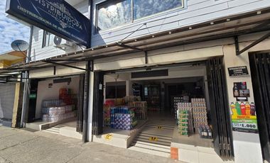 Propiedad Comercial bodega y departamentos