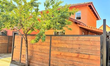 Casa en Machalí: Tranquilidad y Conectividad Total