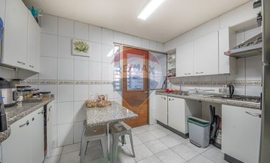 Exclusivo y amplio Dpto. con hermosa vista