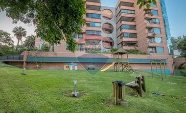 Exclusivo y amplio Dpto. con hermosa vista