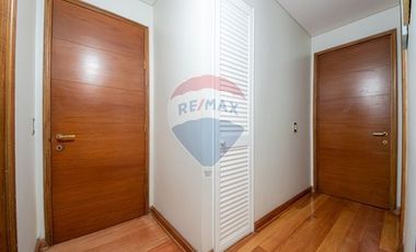 Exclusivo y amplio Dpto. con hermosa vista