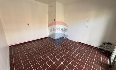 ARRIENDO COMERCIAL - METRO EINSTEIN - RECOLETA