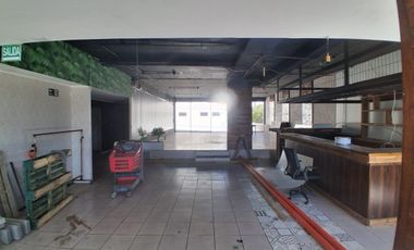 Local Comercial en Arriendo en Los mirlos 181 esquina Av. Eluchans