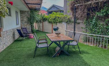 Casa en barrio residencial. Vitacura