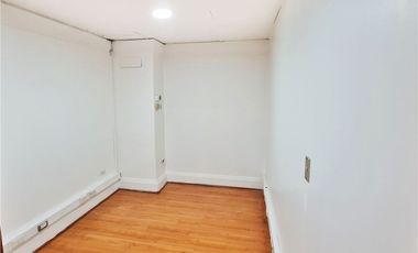 Espaciosa y luminosa oficina! Mac Iver / Agustinas