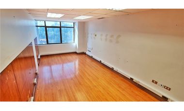 Espaciosa y luminosa oficina! Mac Iver / Agustinas