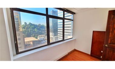 Espaciosa y luminosa oficina! Mac Iver / Agustinas