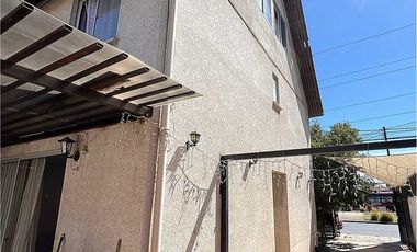 Casa 5 dormitorios 3 baños en Quilicura