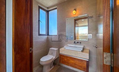 Casa en venta en Valle de Zamarrero, Zinacantepec