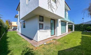 Casa en venta en Valle de Zamarrero, Zinacantepec