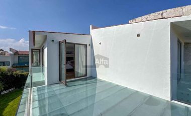 Casa en venta en Valle de Zamarrero, Zinacantepec