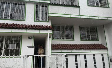 ARRIENDO de CASAS en BOGOTA