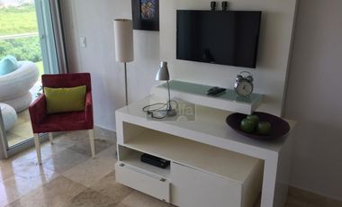 Departamento Amueblado de 4 recs y 4 baños en Residencial en Av Bonampak Cancun Quintana Roo