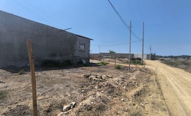 Terreno en Venta, Via Anconcito, Urbanización La Familia  KarR