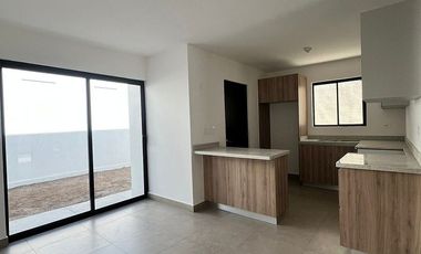 Casa en Renta en Altrisa, Garcia