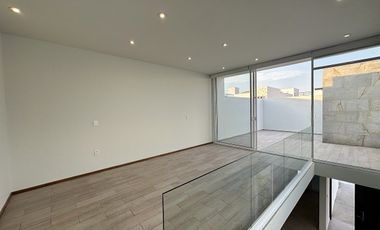 Loft I 2 recámaras | 2 baños | Jardín| Terraza | 2 estacionamientos