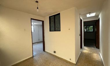 Edificio en Venta y Renta, Granjas Mexico, 771m2