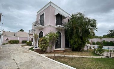 Casa en Renta en Campeche en Privada Residencial