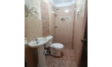 SE ALQUILA CASA DE SEGUNDO PISO EN OLMPICO, PALMIRA