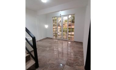 SE ALQUILA CASA DE SEGUNDO PISO EN OLMPICO, PALMIRA