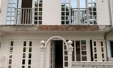 SE ALQUILA CASA DE SEGUNDO PISO EN OLMPICO, PALMIRA